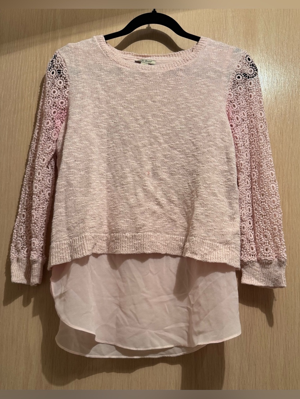 Lucky Brand Light Pink Crochet-Sleeve Layered Pullover